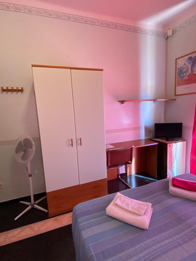 Piccolo Hotel Di ลาวาญา ภายนอก รูปภาพ